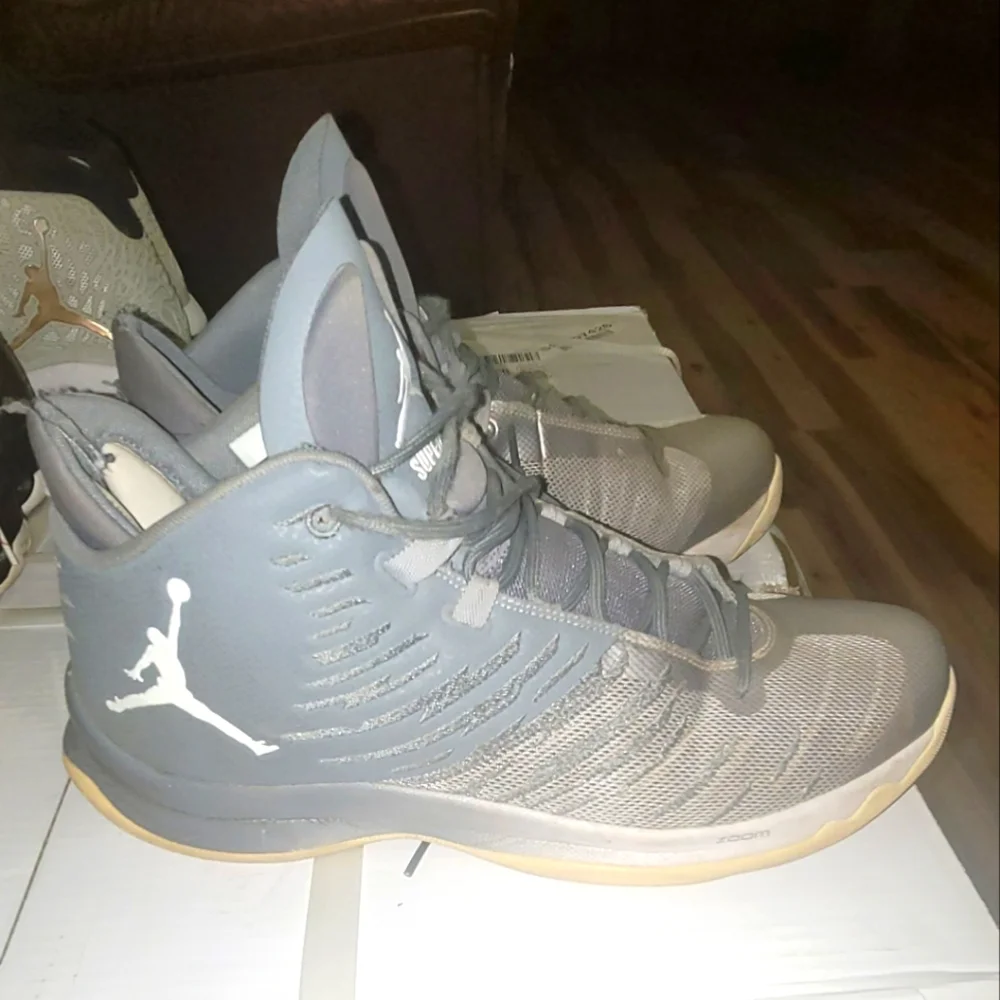 JORDAN BUNDLE🤍 2 PAIRS JORDANS FLIGHT SPEED and SUPER FLY🤍 - Picture 6 of 16